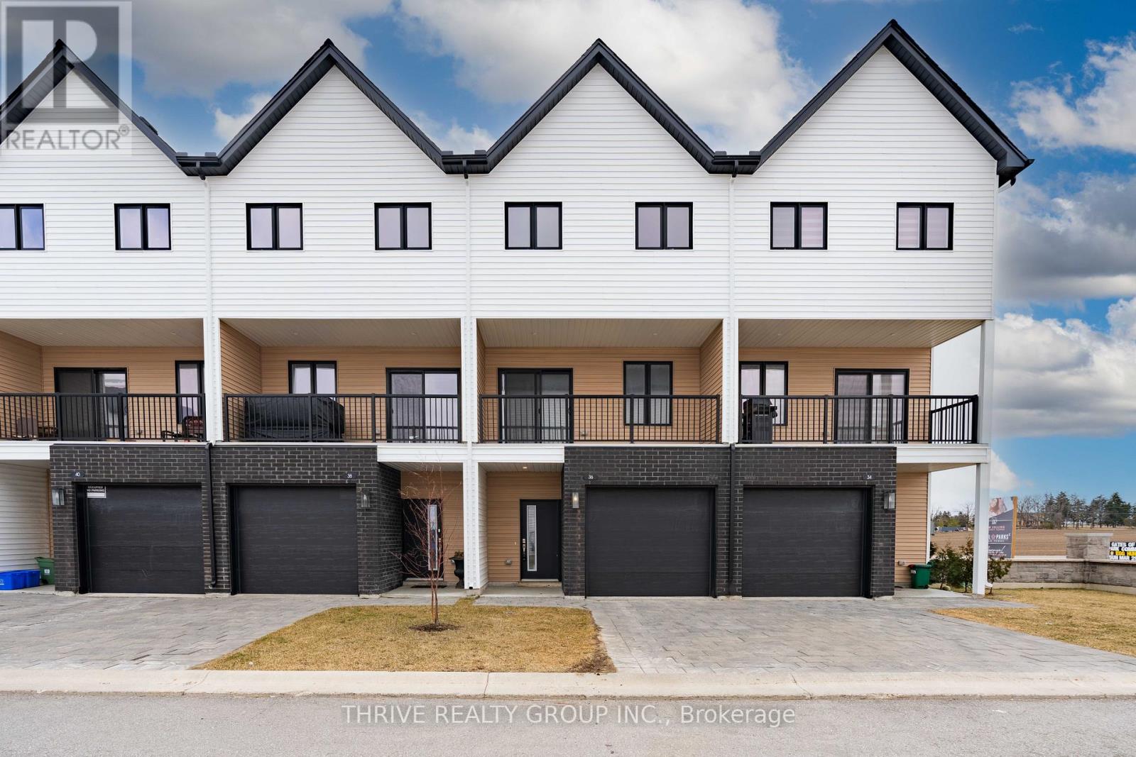 36 - 1595 Capri Crescent, London North, Ontario  N6G 3P2 - Photo 3 - X12881368