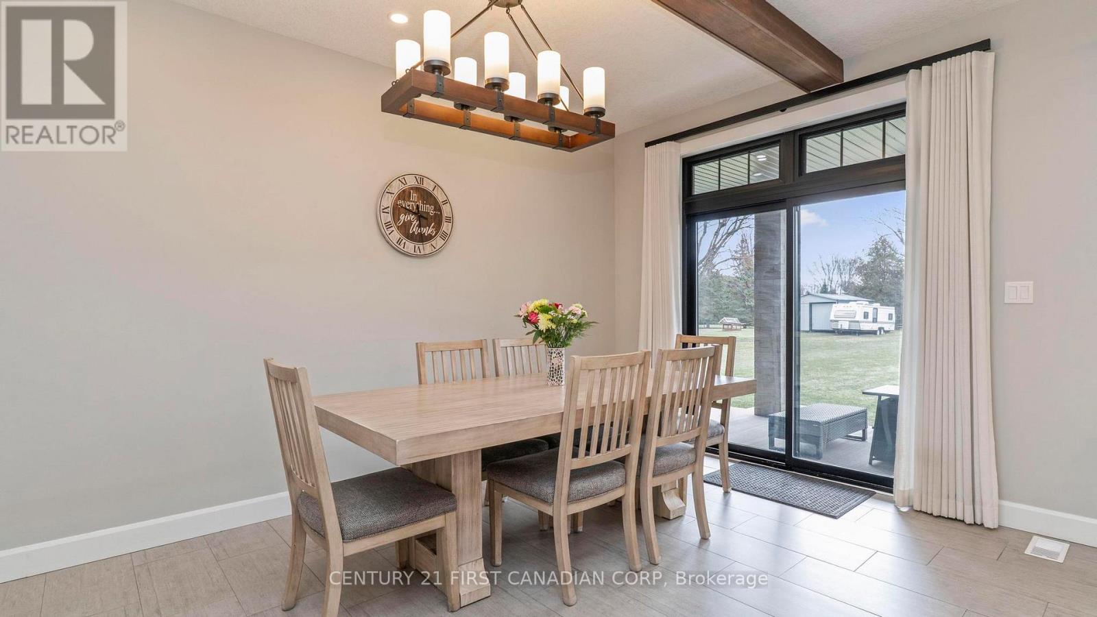 15257 Twelve Mile Road, Middlesex Centre, Ontario  N0M 2A0 - Photo 15 - X12881370