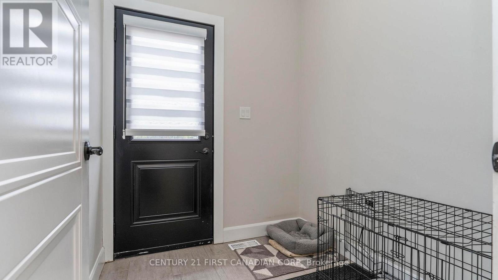 15257 Twelve Mile Road, Middlesex Centre, Ontario  N0M 2A0 - Photo 18 - X12881370