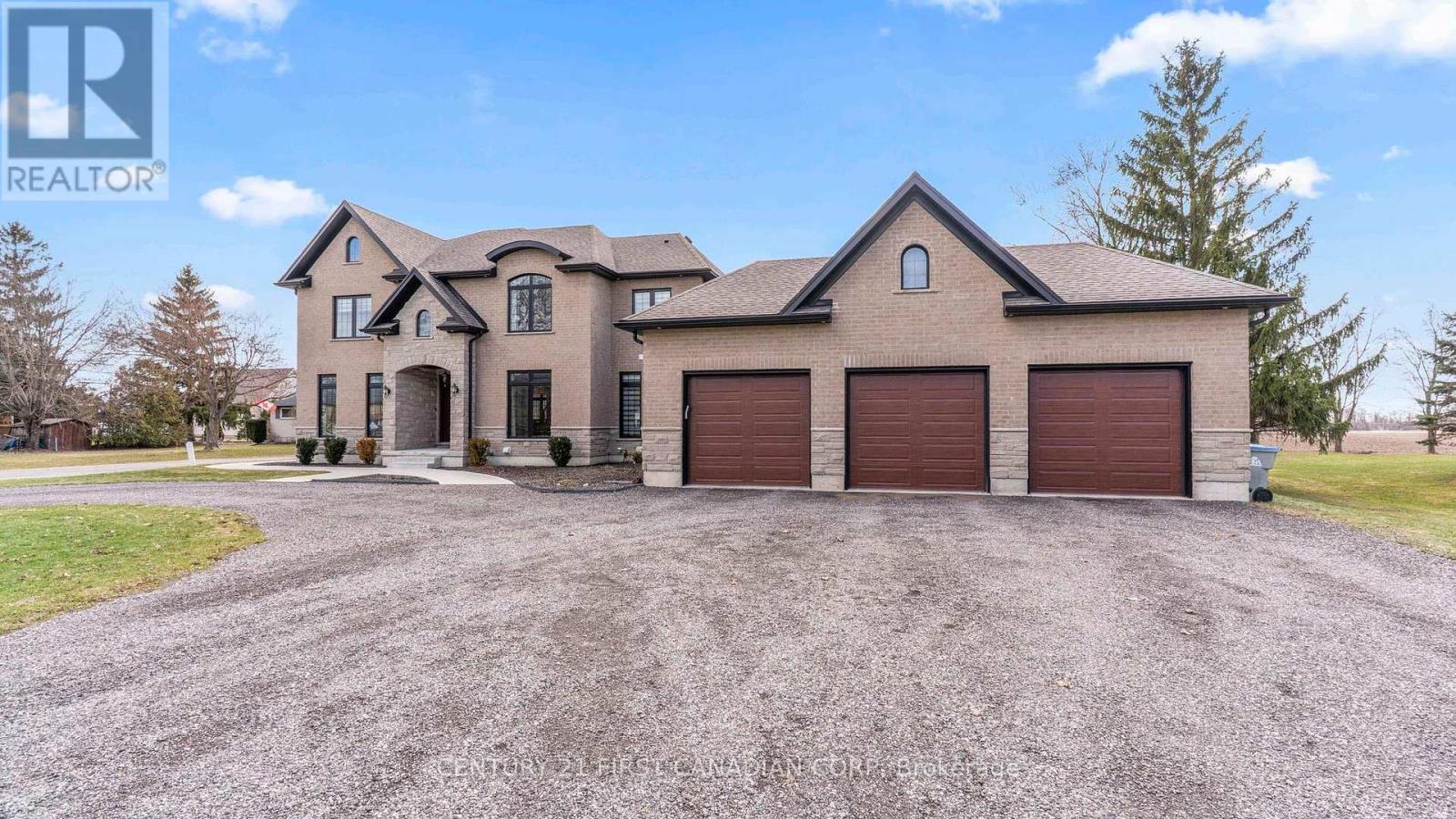 15257 Twelve Mile Road, Middlesex Centre, Ontario  N0M 2A0 - Photo 2 - X12881370