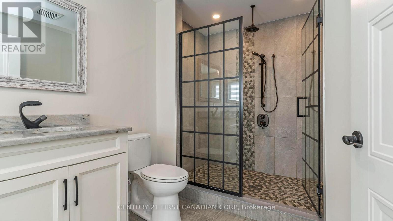 15257 Twelve Mile Road, Middlesex Centre, Ontario  N0M 2A0 - Photo 24 - X12881370