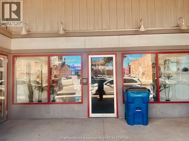 44 Fourth Street, Chatham, Ontario  N7M 2G2 - Photo 2 - 26005344