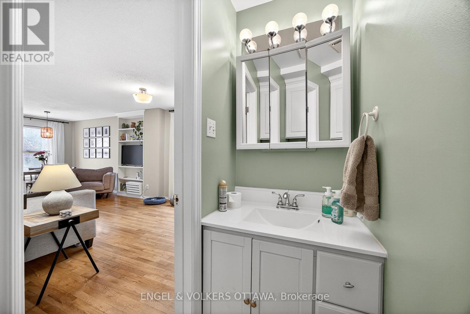 254 Percy Street, Ottawa, Ontario  K1R 6G5 - Photo 17 - X12881236