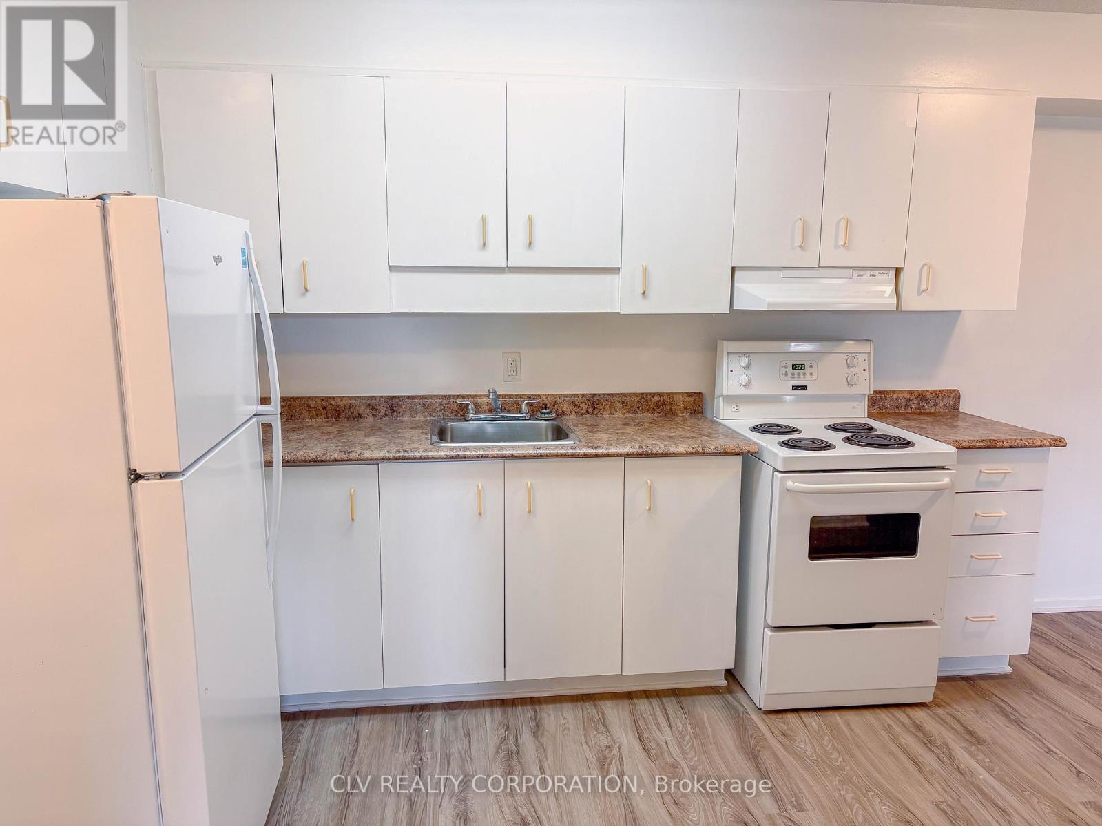 211 - 89 Stonehurst Avenue, Ottawa, Ontario  K1Y 4R6 - Photo 2 - X12881292