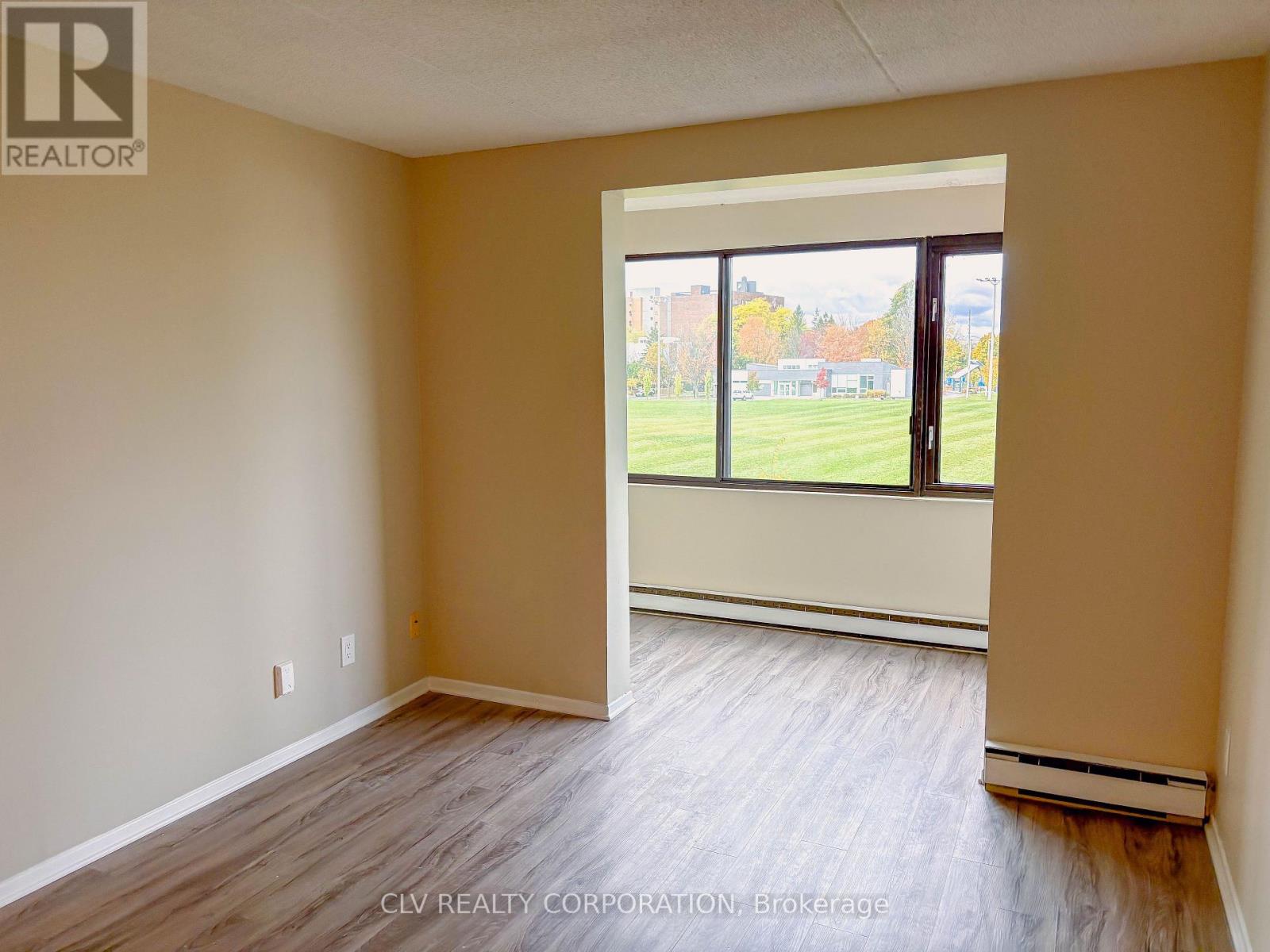 211 - 89 Stonehurst Avenue, Ottawa, Ontario  K1Y 4R6 - Photo 9 - X12881292