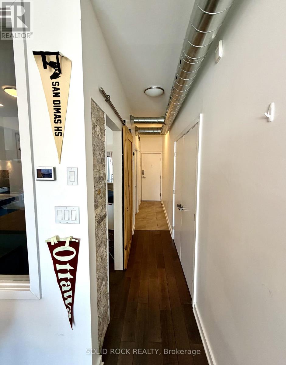 204 - 22 Perkins Street, Ottawa, Ontario  K1R 7G5 - Photo 5 - X12881354