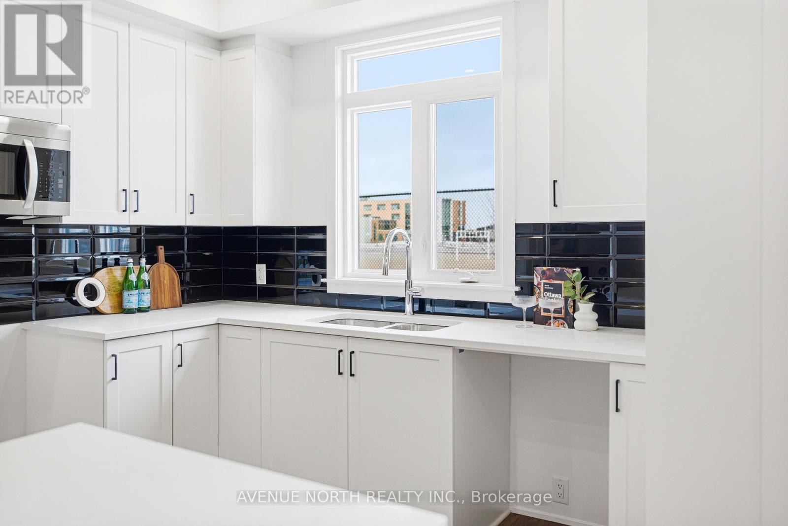 287 Finsbury Avenue, Ottawa, Ontario  K2S 1S3 - Photo 14 - X12881406