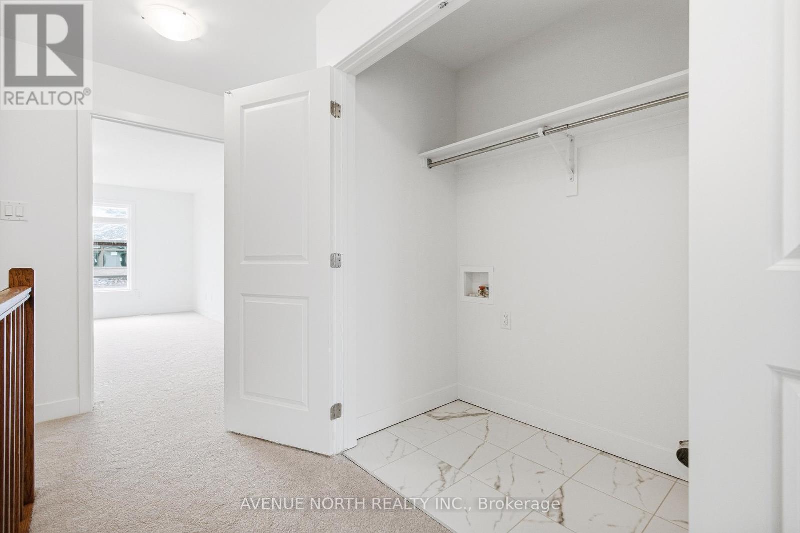 287 Finsbury Avenue, Ottawa, Ontario  K2S 1S3 - Photo 41 - X12881406