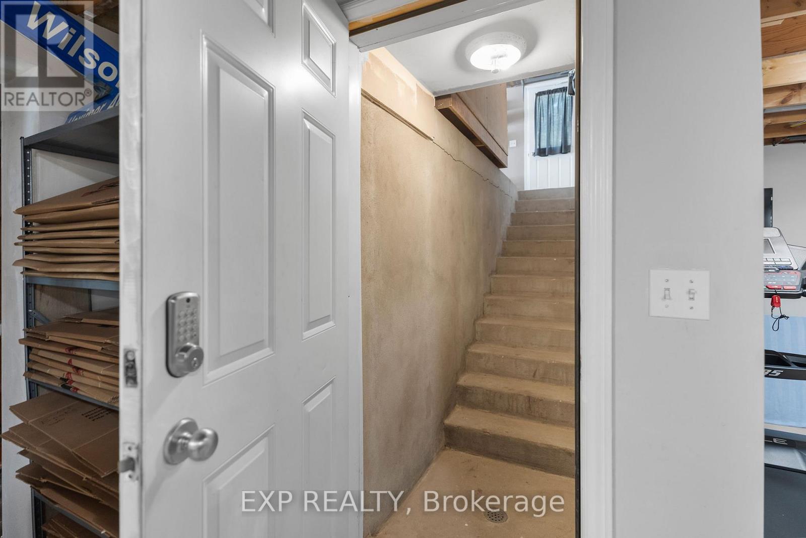 8116 Woodsview Crescent, Niagara Falls, Ontario  L2H 3G3 - Photo 38 - X12881288