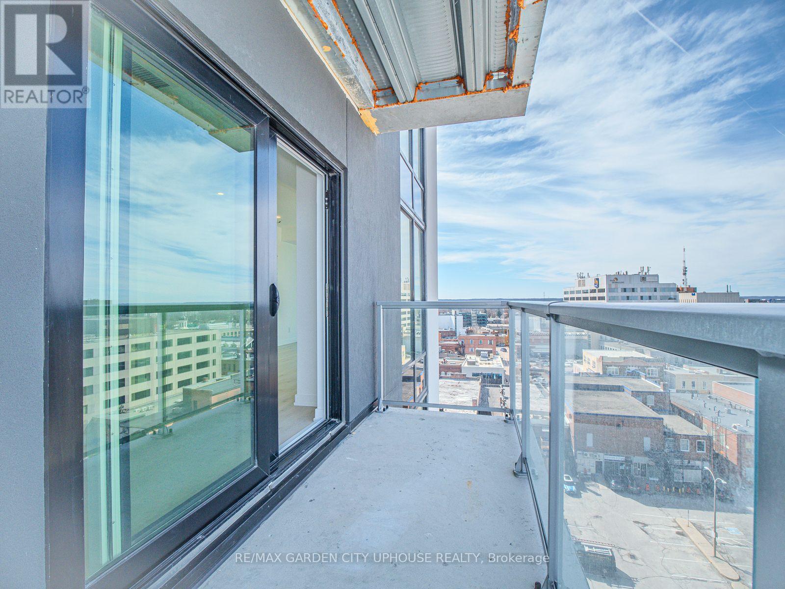 901 - 57 Carlisle Street, St. Catharines, Ontario  L2R 7N6 - Photo 10 - X12881330