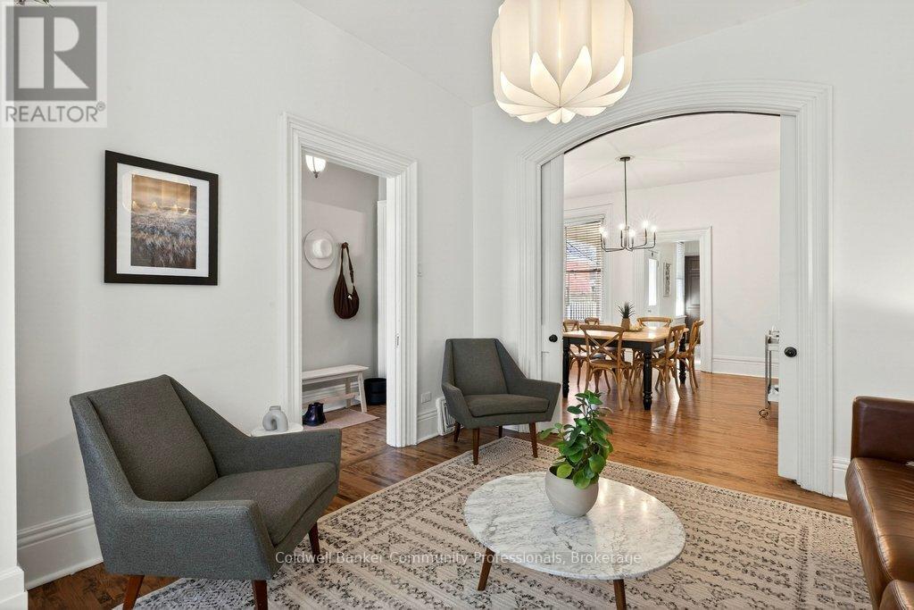 87 East Avenue N, Hamilton (Landsdale), Ontario  L8L 5H6 - Photo 10 - X12881358