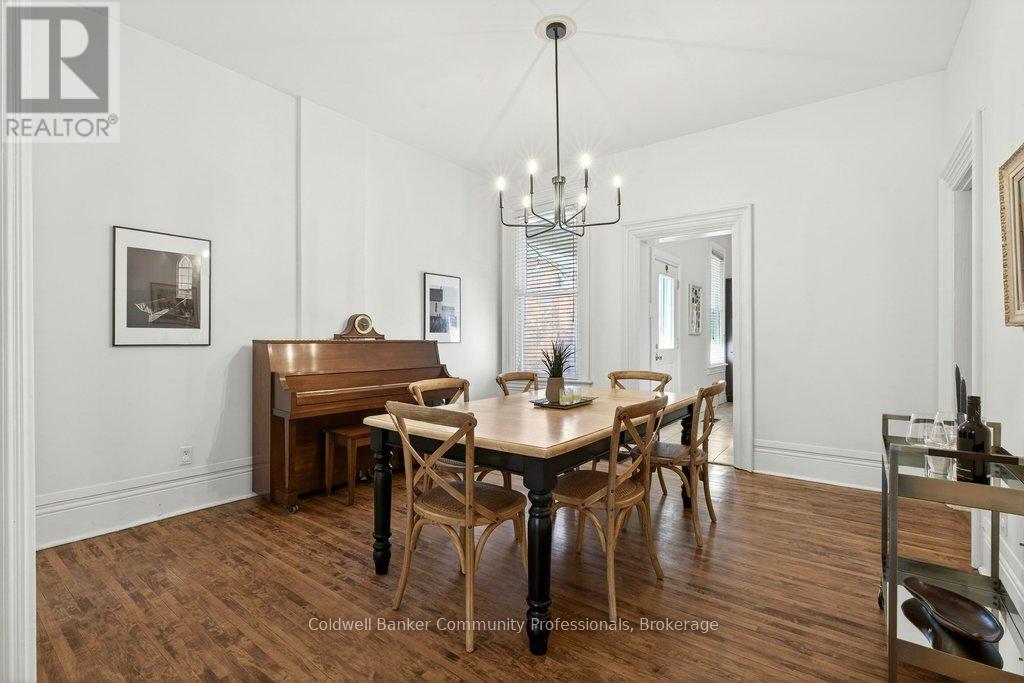 87 East Avenue N, Hamilton (Landsdale), Ontario  L8L 5H6 - Photo 17 - X12881358