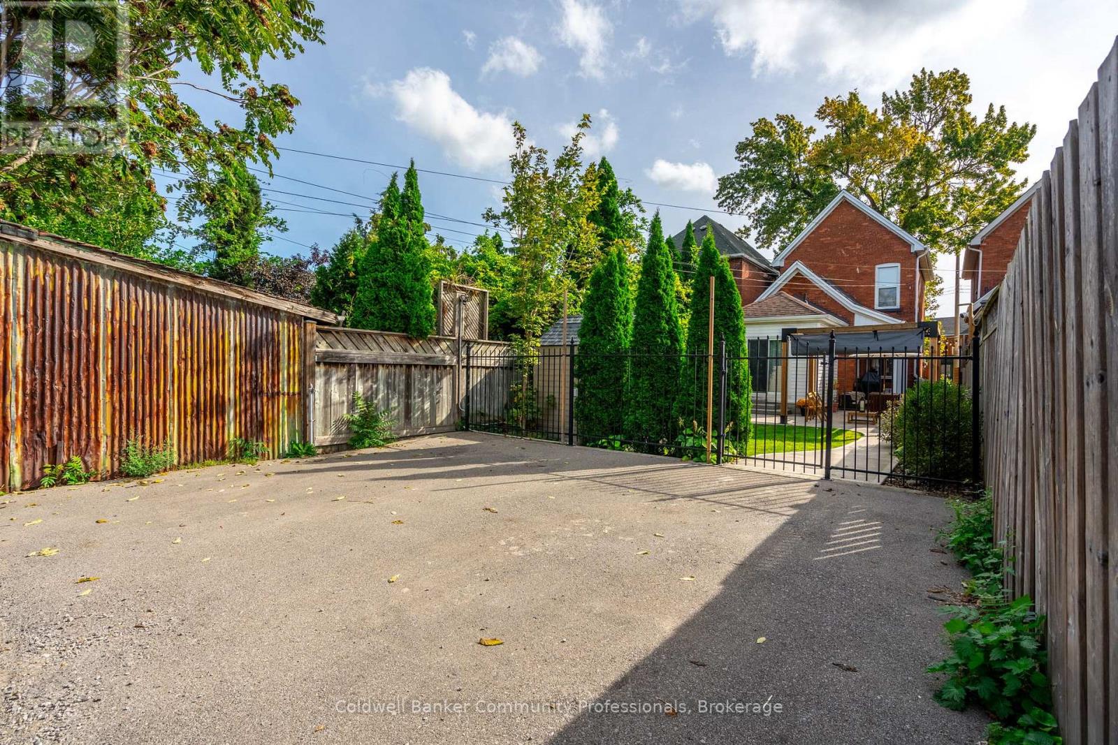 87 East Avenue N, Hamilton (Landsdale), Ontario  L8L 5H6 - Photo 47 - X12881358