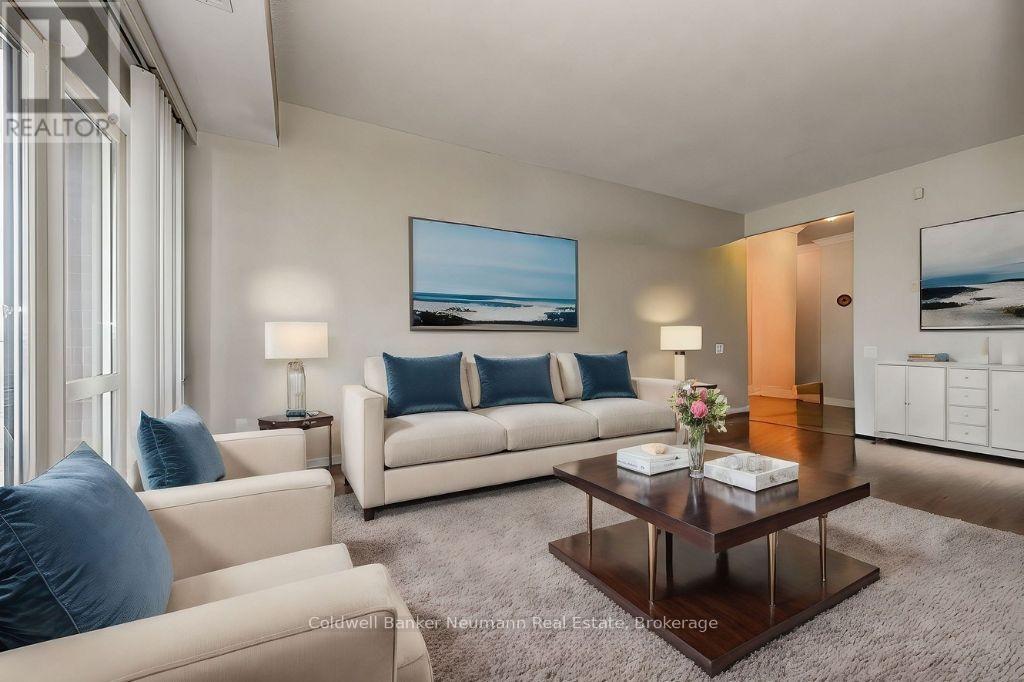 409 - 60 OLD MILL ROAD, Oakville, Ontario