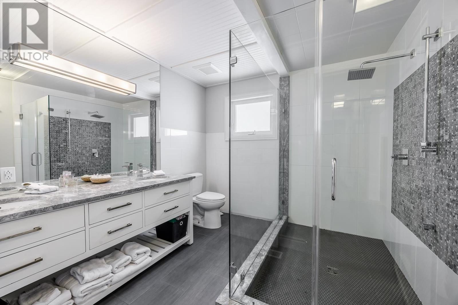 105 Alworth Pl, Saut Ste Marie, Ontario  P6B 5W5 - Photo 28 - SM260401