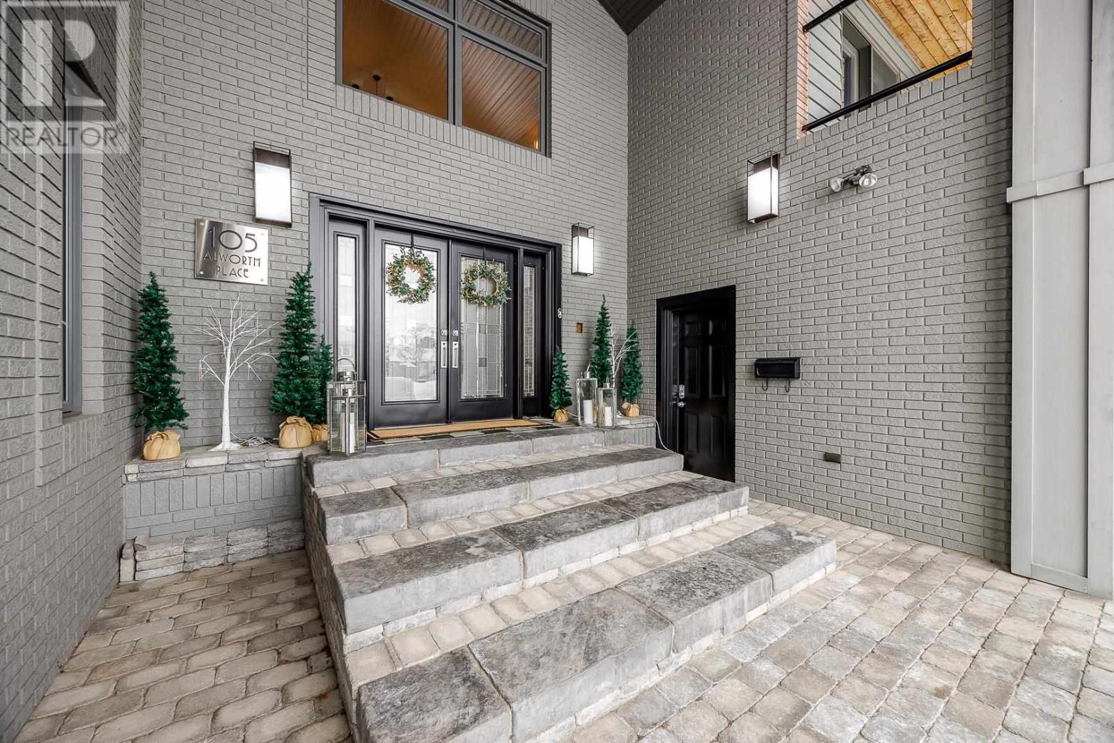 105 Alworth Pl, Saut Ste Marie, Ontario  P6B 5W5 - Photo 3 - SM260401