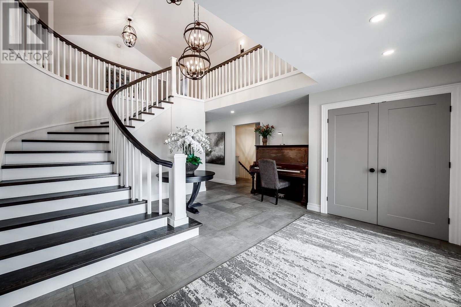 105 Alworth Pl, Saut Ste Marie, Ontario  P6B 5W5 - Photo 4 - SM260401