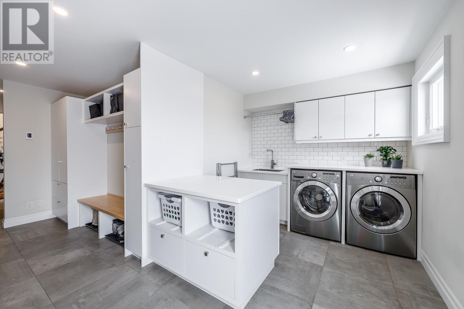 105 Alworth Pl, Saut Ste Marie, Ontario  P6B 5W5 - Photo 44 - SM260401