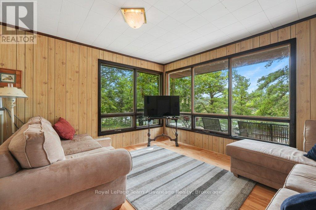 32 Island 65c, Carling, Ontario  P0G 1G0 - Photo 12 - X12881212