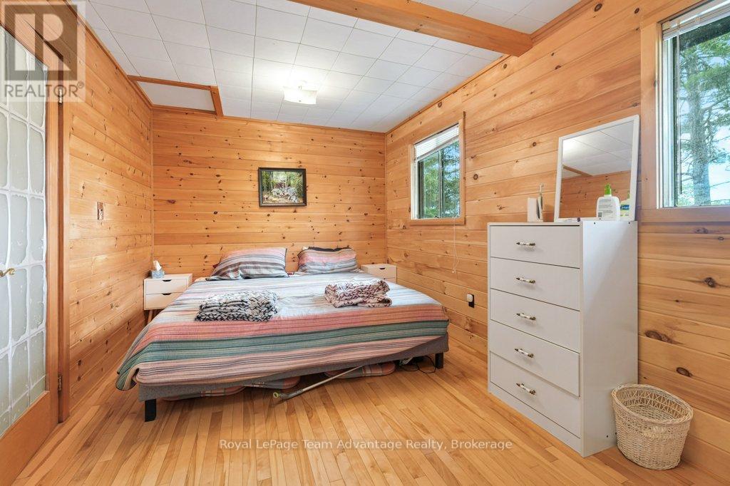 32 Island 65c, Carling, Ontario  P0G 1G0 - Photo 21 - X12881212