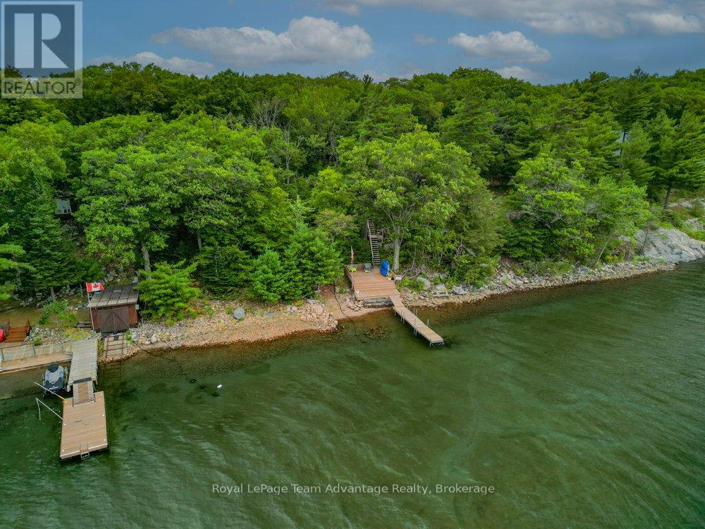 32 Island 65c, Carling, Ontario  P0G 1G0 - Photo 36 - X12881212