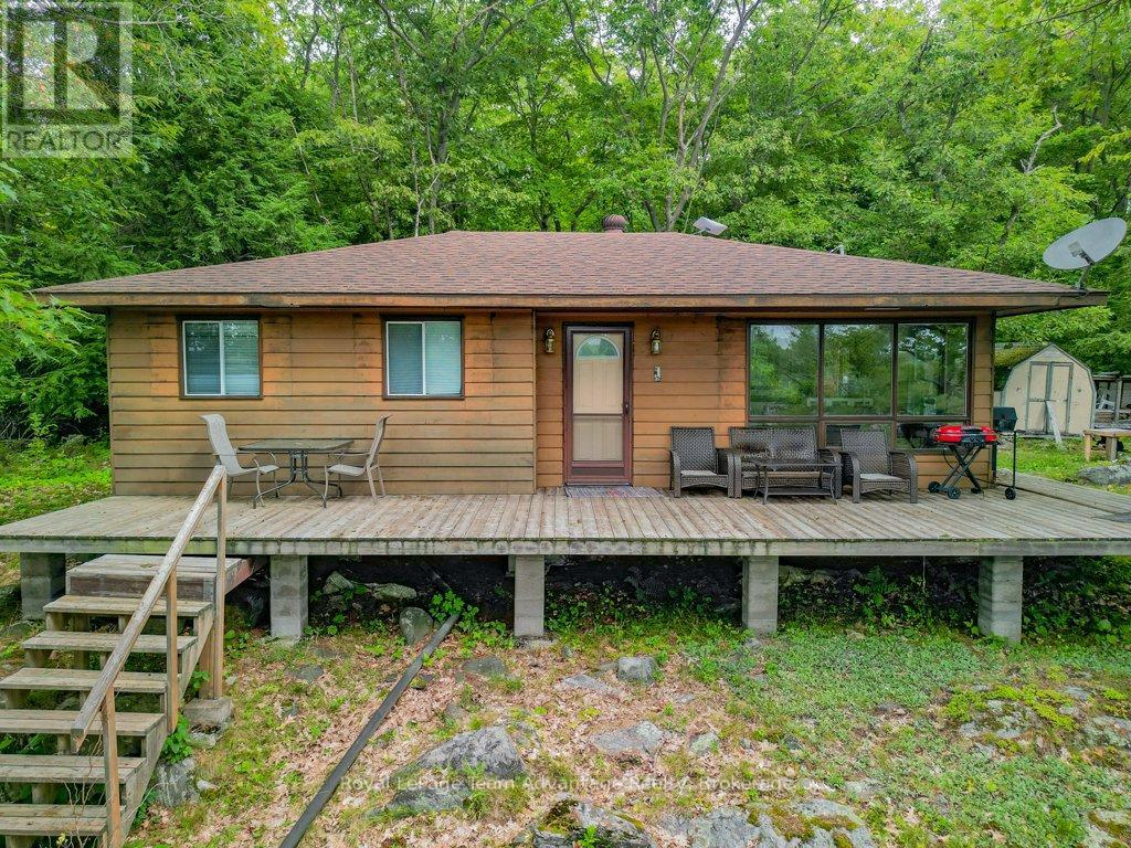 32 Island 65c, Carling, Ontario  P0G 1G0 - Photo 5 - X12881212