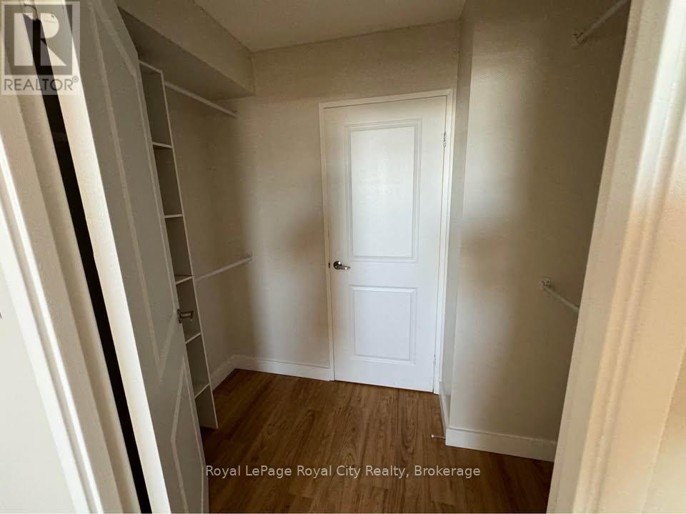 505 - 55 Yarmouth Street, Guelph, Ontario  N1H 7R4 - Photo 10 - X12881402