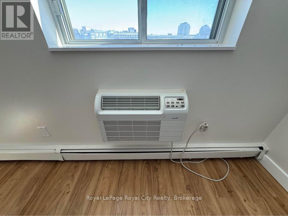 505 - 55 Yarmouth Street, Guelph, Ontario  N1H 7R4 - Photo 11 - X12881402