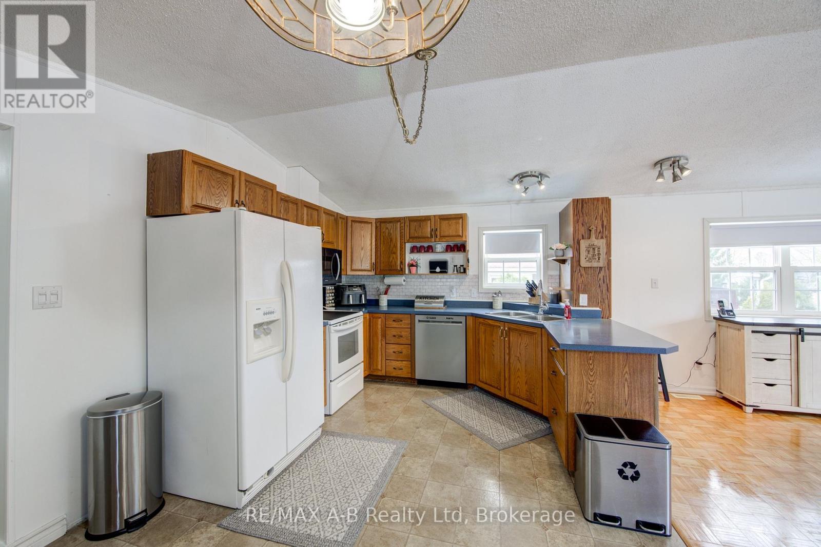 933 - 316489 31st Line, Zorra, Ontario  N0J 1J0 - Photo 12 - X12881428