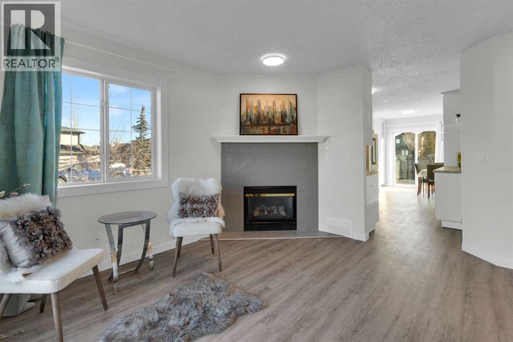 103 Canoe Square Sw, Airdrie, Alberta  T4B 2N7 - Photo 4 - A2284179
