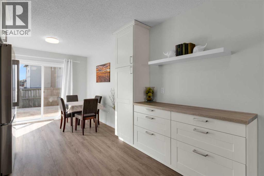 103 Canoe Square Sw, Airdrie, Alberta  T4B 2N7 - Photo 7 - A2284179