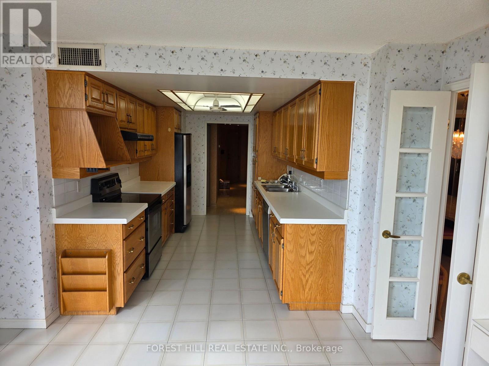 2201 - 85 Skymark Drive, Toronto, Ontario  M2H 3P2 - Photo 3 - C12881342