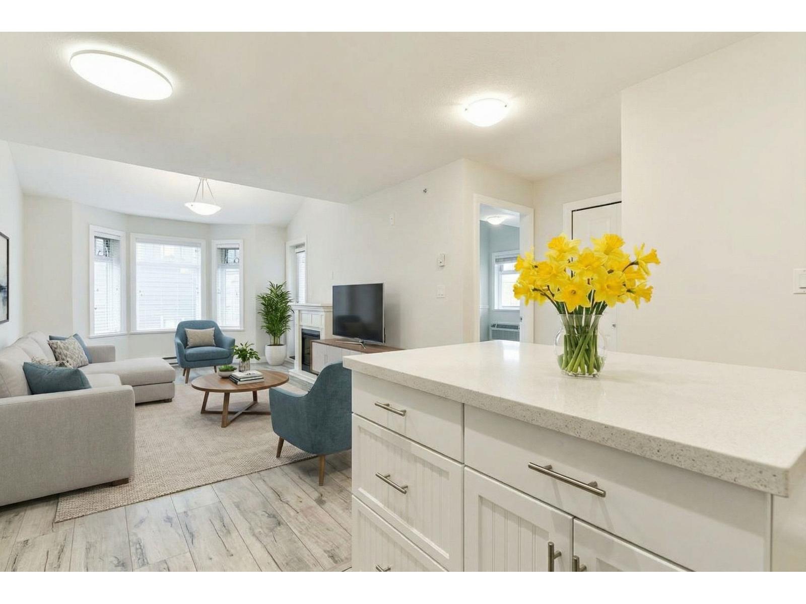 401 5650 201a Street, Langley, British Columbia  V3A 0B3 - Photo 3 - R3099559