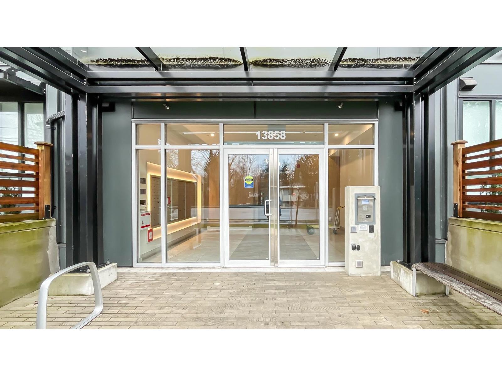 E301 13858 108 Avenue, Surrey, British Columbia V3T 0T8 - Photo 5 - R3099583