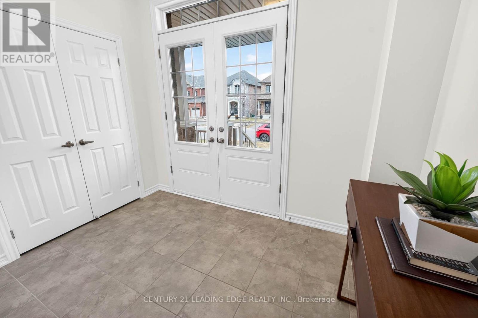 1217 Shankel Road, Oshawa, Ontario  L1K 3G2 - Photo 3 - E12881286