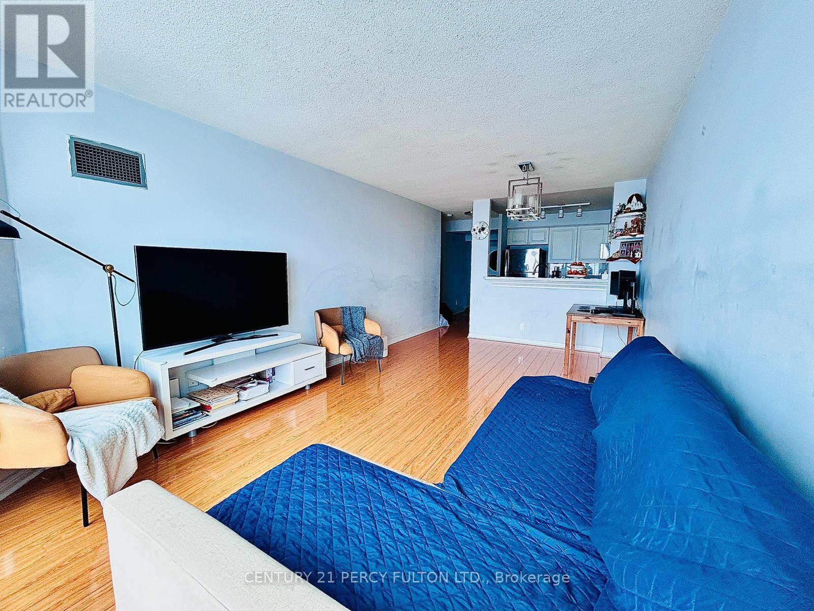 2012 - 11 Lee Centre Drive, Toronto, Ontario M1H 3J5 - Photo 3 - E12881376