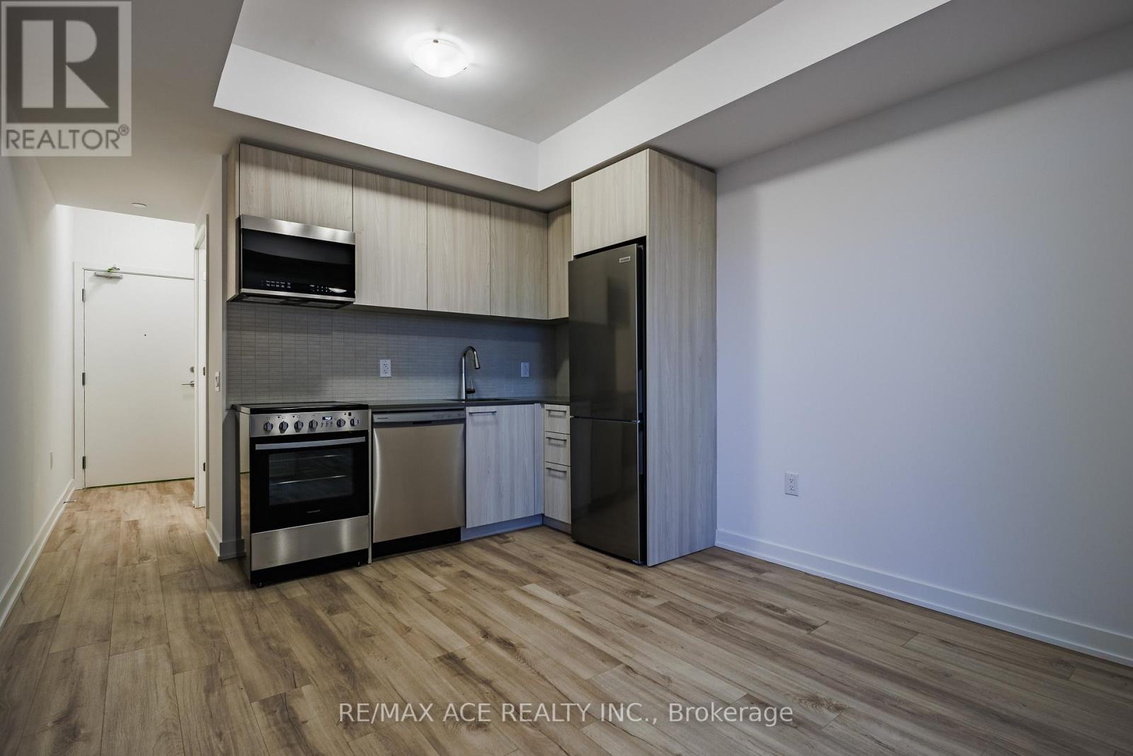 501 - 7437 Kingston Road, Toronto (Rouge), Ontario  M1B 0E9 - Photo 2 - E12881390