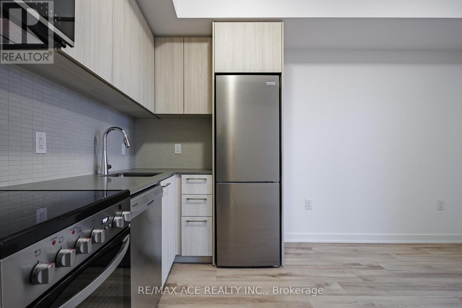 501 - 7437 Kingston Road, Toronto (Rouge), Ontario  M1B 0E9 - Photo 4 - E12881390