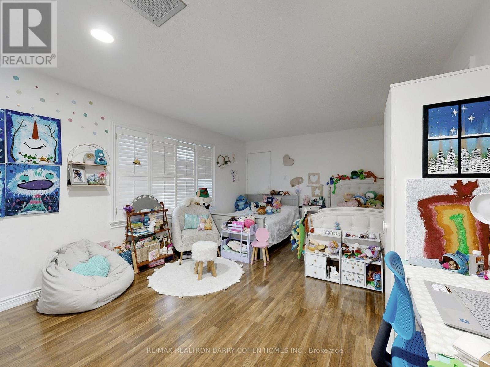 195 Rumble Avenue, Richmond Hill (Mill Pond), Ontario  L4C 4G5 - Photo 16 - N12881226