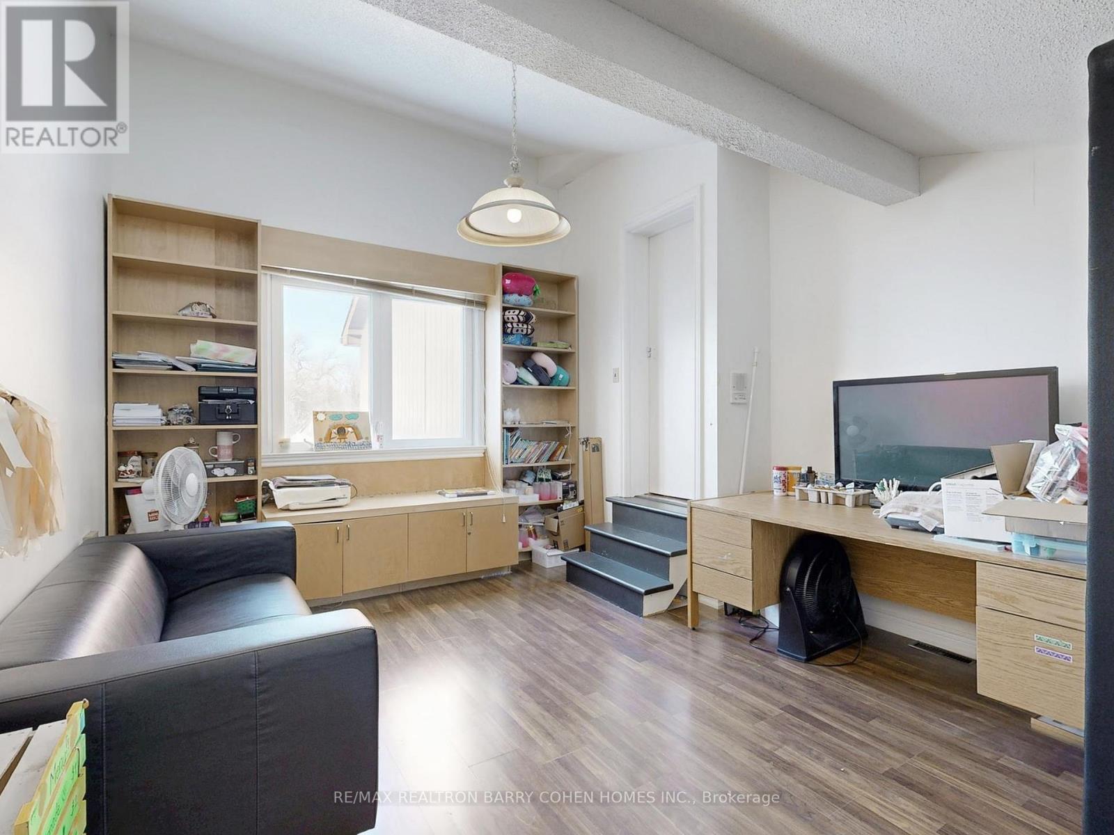 195 Rumble Avenue, Richmond Hill (Mill Pond), Ontario  L4C 4G5 - Photo 25 - N12881226