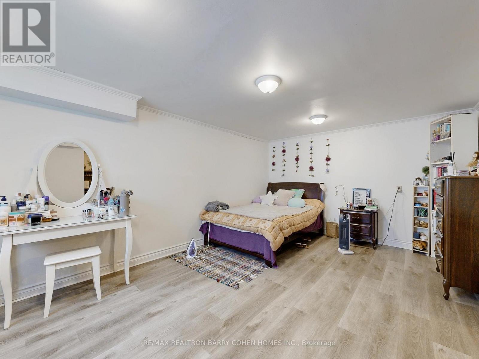 195 Rumble Avenue, Richmond Hill (Mill Pond), Ontario  L4C 4G5 - Photo 28 - N12881226