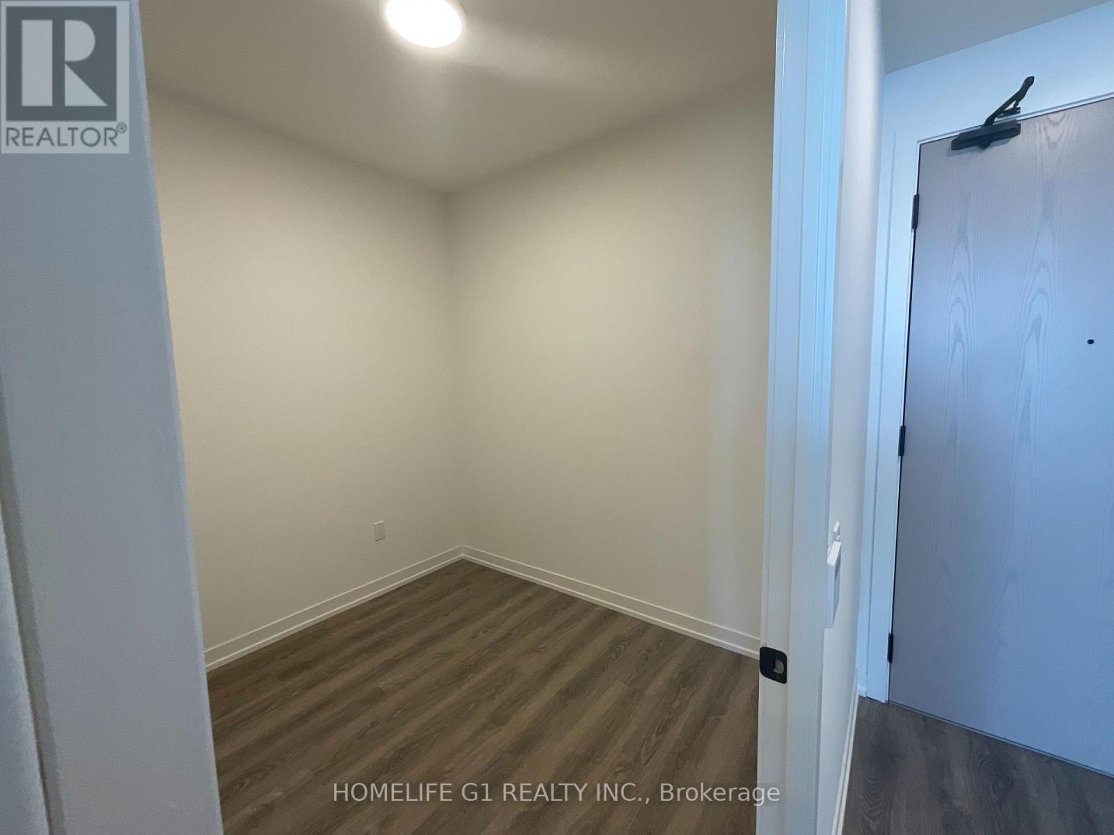 6011 - 8 Interchange Way, Vaughan (Vaughan Corporate Centre), Ontario  L4K 5Z7 - Photo 11 - N12881274