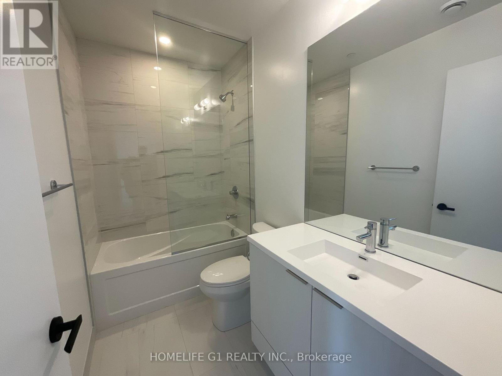 6011 - 8 Interchange Way, Vaughan (Vaughan Corporate Centre), Ontario  L4K 5Z7 - Photo 12 - N12881274