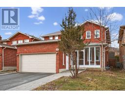 92 WELDRICK ROAD E, Richmond Hill, Ontario