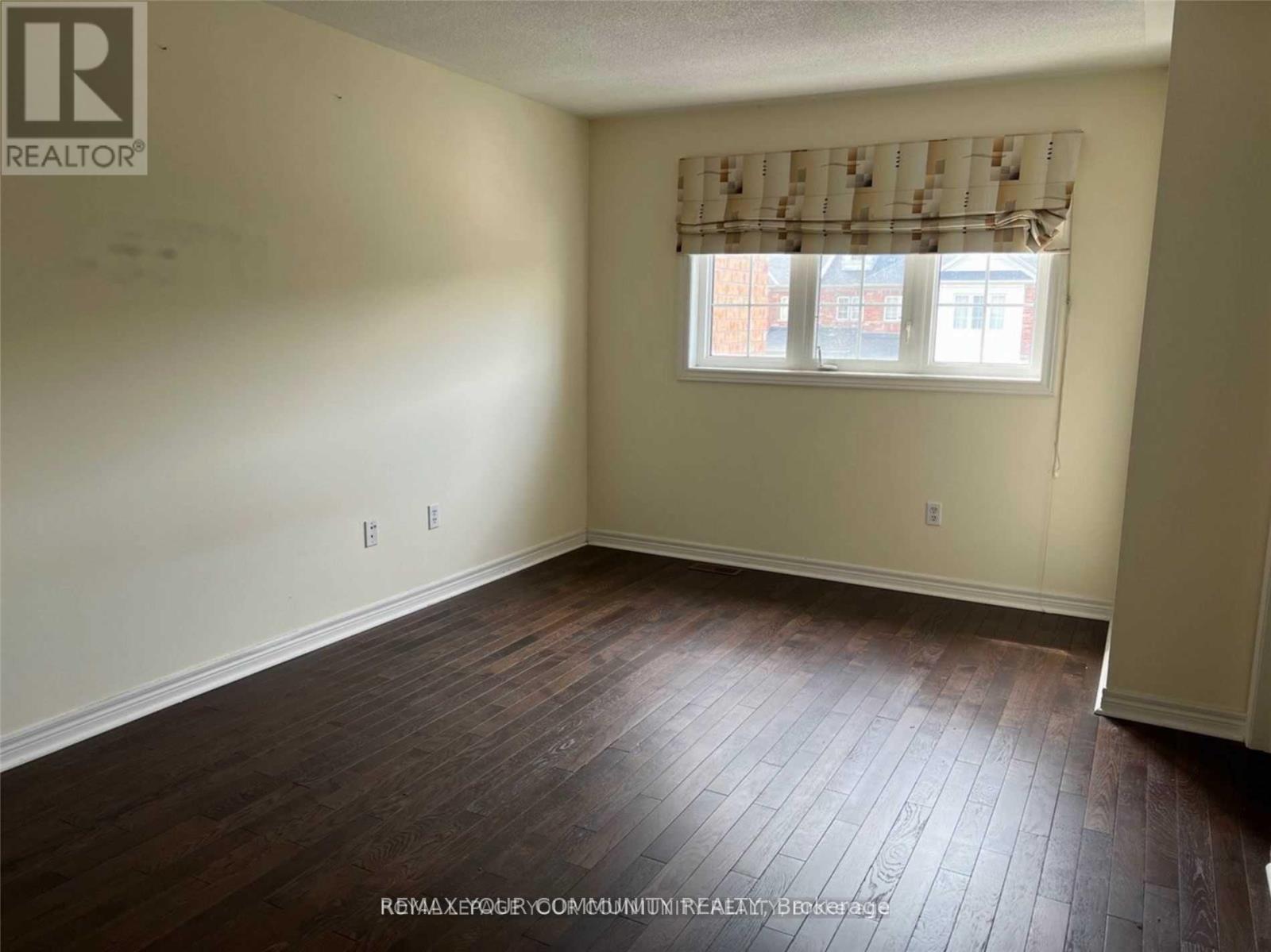 119 Amulet Crescent, Richmond Hill (Rouge Woods), Ontario  L4S 2V9 - Photo 5 - N12881400