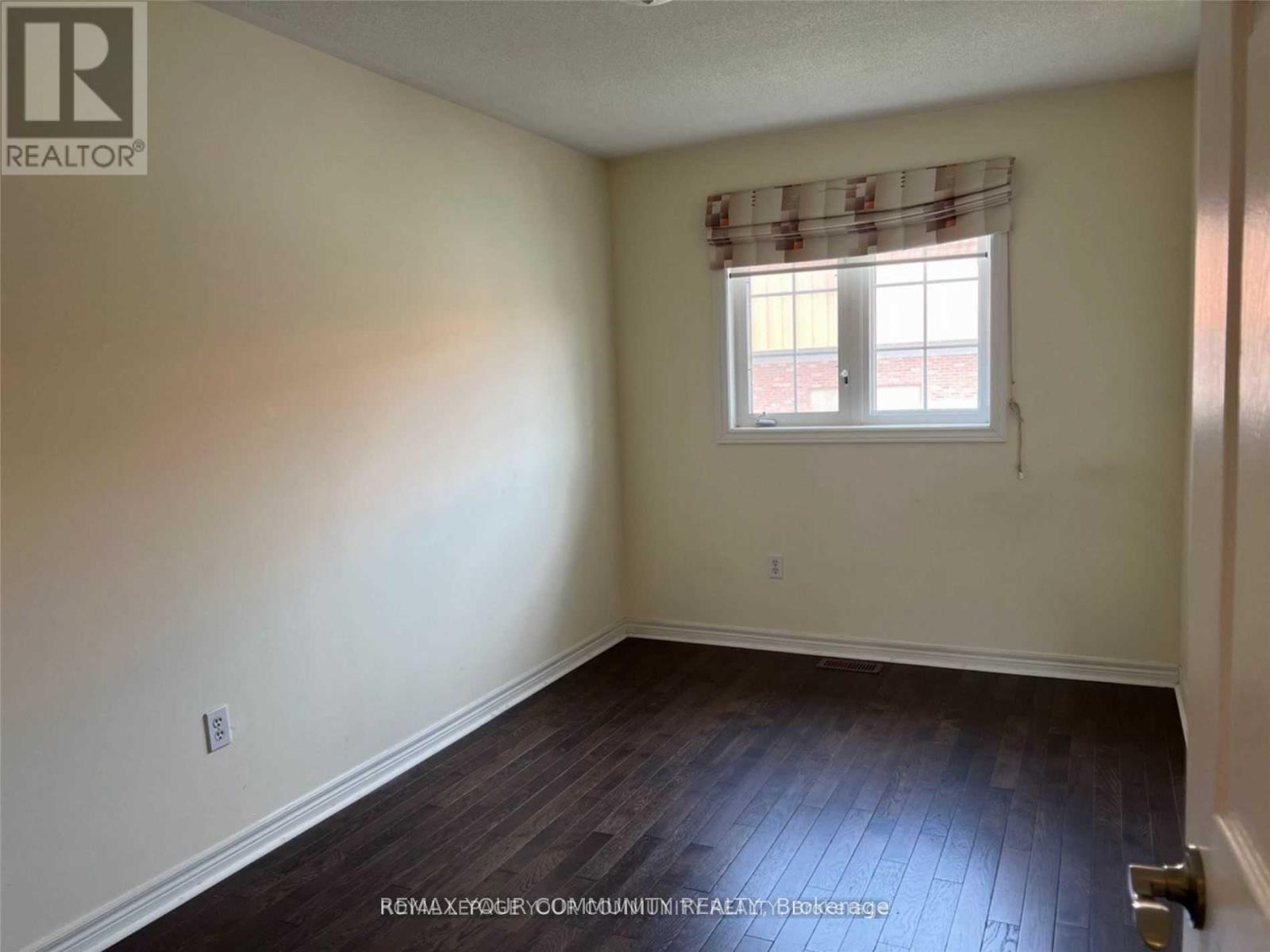 119 Amulet Crescent, Richmond Hill (Rouge Woods), Ontario  L4S 2V9 - Photo 6 - N12881400