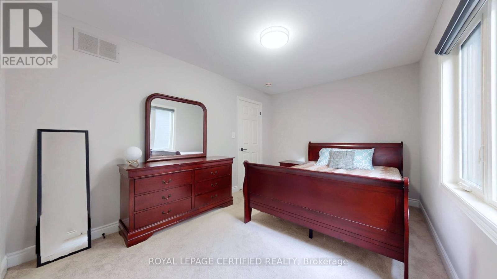 21 Ouellette Drive, Whitby, Ontario  L1P 0E3 - Photo 33 - E12858640