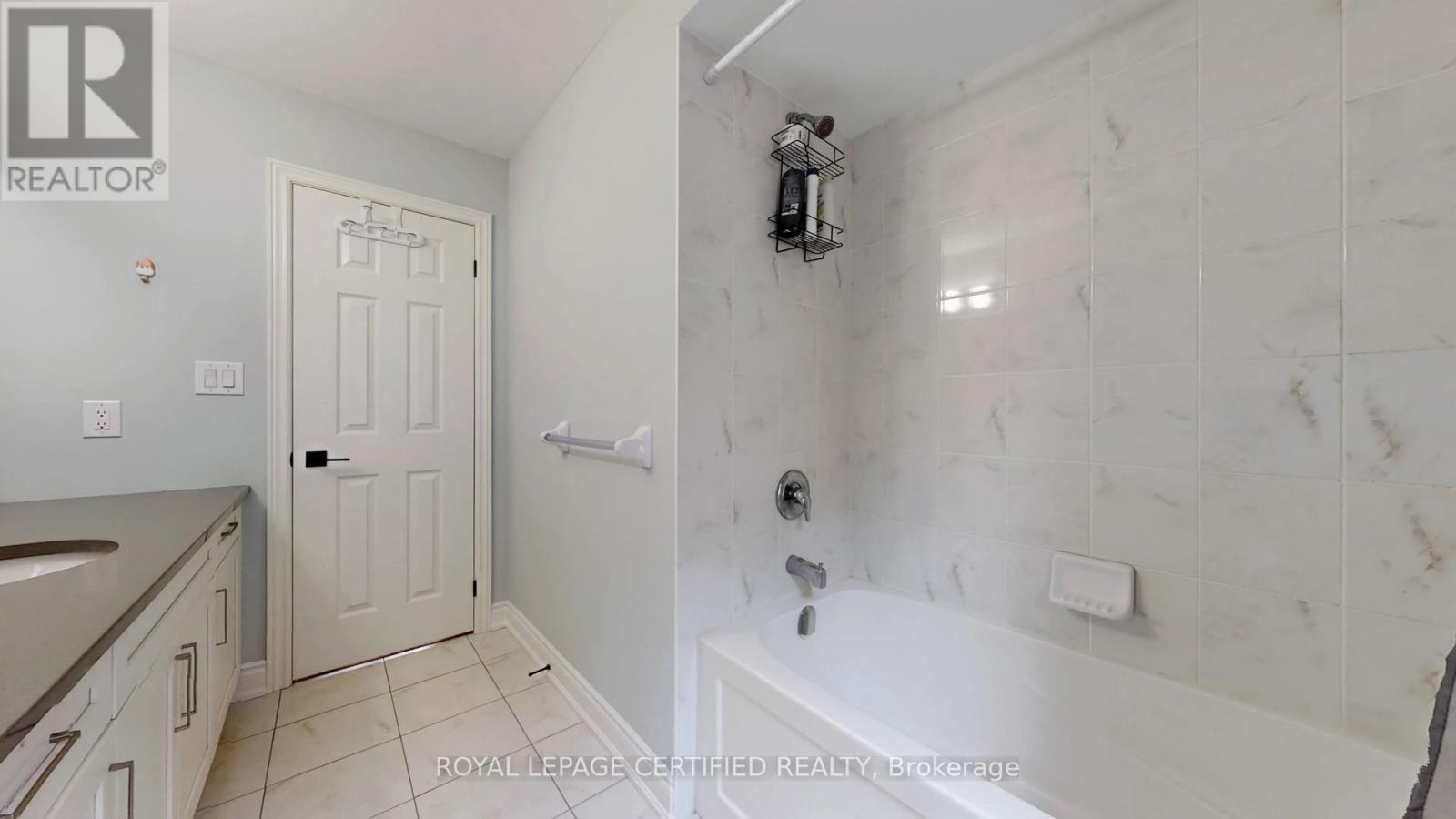 21 Ouellette Drive, Whitby, Ontario  L1P 0E3 - Photo 37 - E12858640