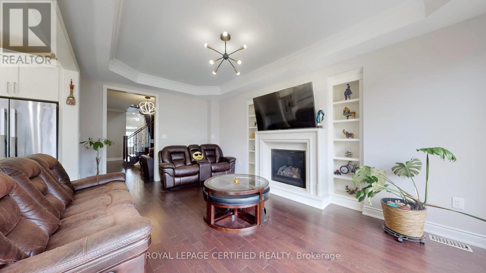 21 Ouellette Drive, Whitby, Ontario  L1P 0E3 - Photo 11 - E12858640