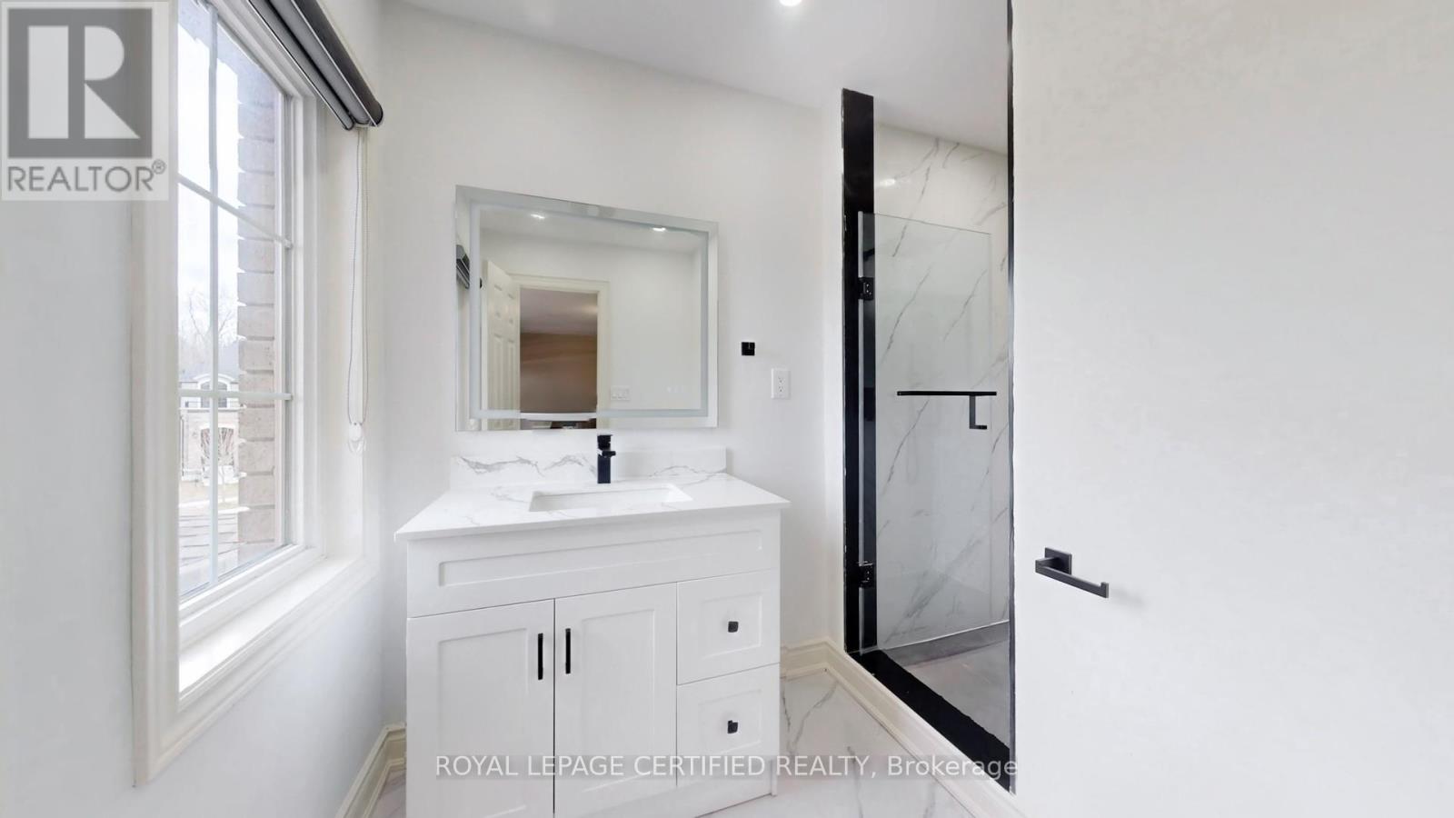 21 Ouellette Drive, Whitby, Ontario  L1P 0E3 - Photo 31 - E12858640